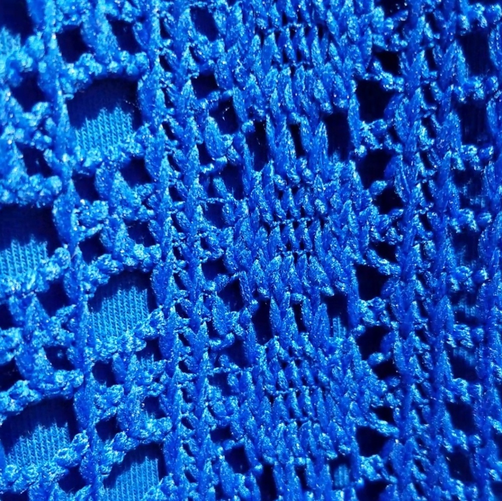 Rafaella Woman's Blue Crocheted Front Tank - Picture 5 of 6